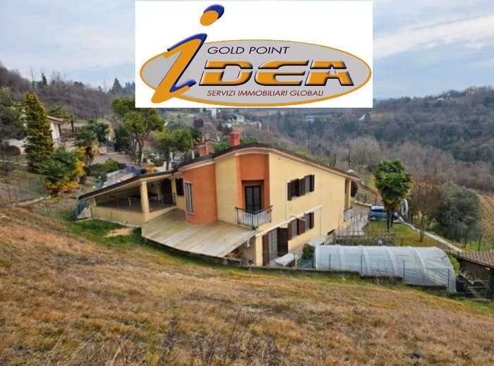 Casa con 6 locali in vendita in Regione Tetti Grangia, Sciolze