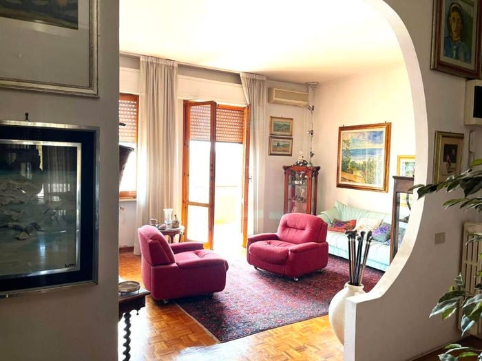 Appartamento con 5 locali in vendita in Via Nicolò Tommaseo, Pontorme Cortenuova, Empoli