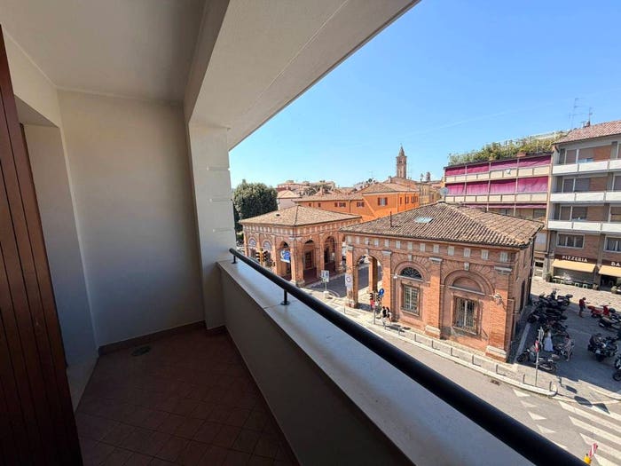Appartamento bilocale in vendita in Viale Gaspare Finali, Centro Urbano, Cesena