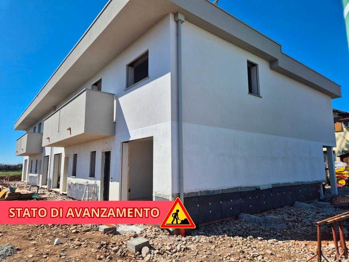 Casa quadrilocale in vendita in Via Roma, Limido Comasco