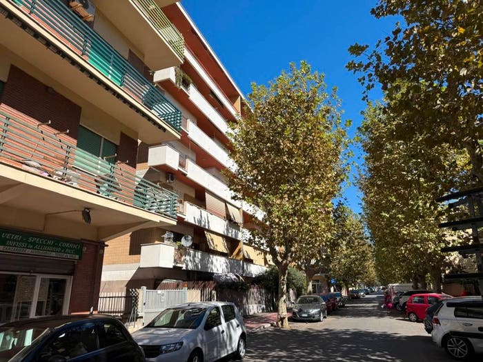 Appartamento trilocale in vendita in Via Venezia, Centro, Ladispoli