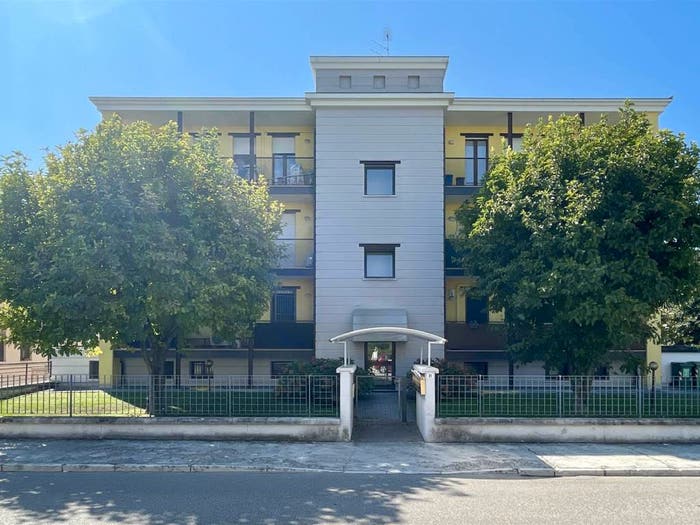 Appartamento trilocale in vendita in Cerese, Borgo Virgilio