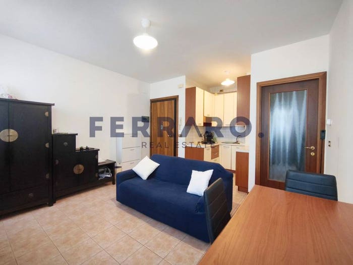 Appartamento bilocale in vendita in Via Duca d'Aosta, Mignagola, Carbonera