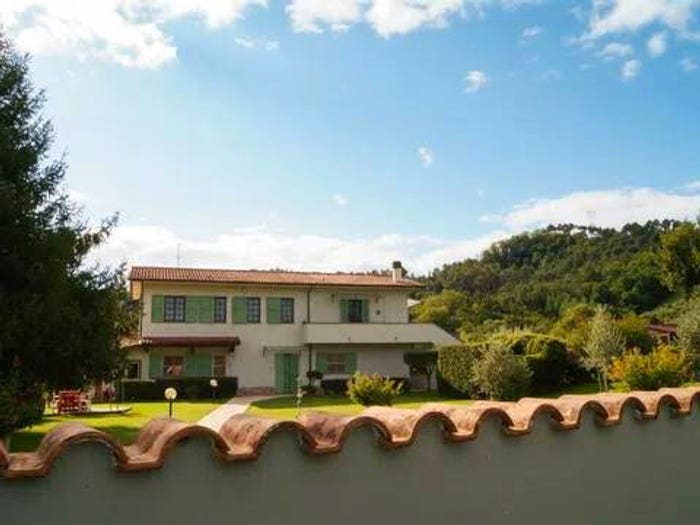 Casa con 6 locali in vendita in Via Xx Settembre, Camaiore Paese, Camaiore