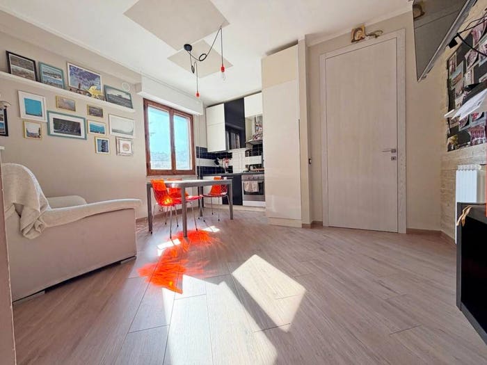 Appartamento trilocale in vendita in Via Senese, Centro, Poggibonsi