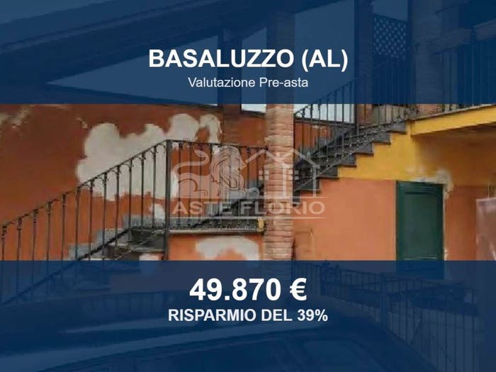 Casa quadrilocale in vendita in Via Marconi, Centro, Basaluzzo
