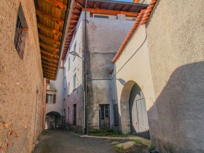 Casa con 6 locali in vendita in Via Fontana Trebbio, Centro, Agnosine