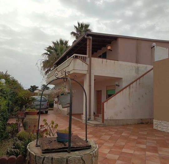 Casa con 6 locali in vendita in V Arta, Pachino