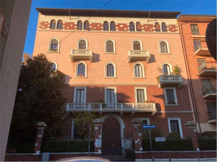 Appartamento con 5 locali in vendita in VIA FALLOPPIO, Casoretto, Milano