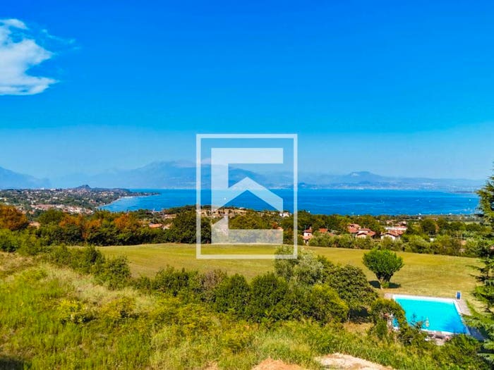 Casa con 6 locali in vendita in Via Barcuzzi, Barcuzzi, Lonato del Garda