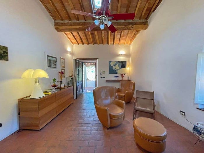 Casa con 6 locali in vendita in Via per Camaiore, Mutigliano Torre, Lucca
