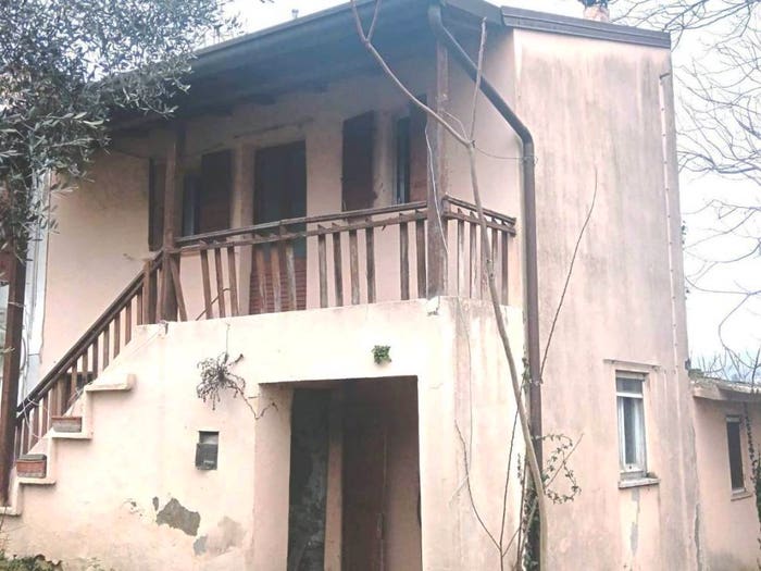 Casa quadrilocale in vendita in Via Iola, Gemmano