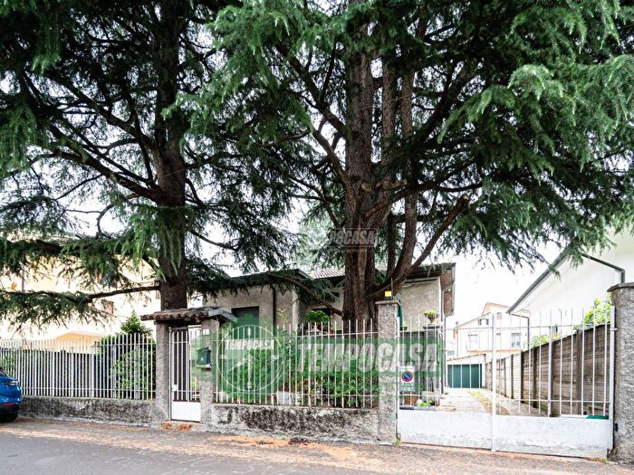 Casa trilocale in vendita in Via boccaccio, Centro, Nerviano