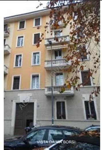 Appartamento trilocale in vendita in Via Giosue' Borsi, Navigli Darsena, Milano