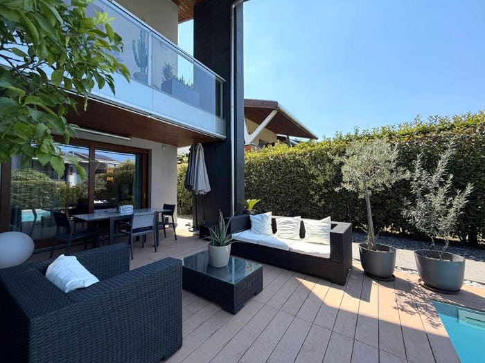 Casa con 5 locali in vendita in Via Giovanni Battista Mora, Gorle