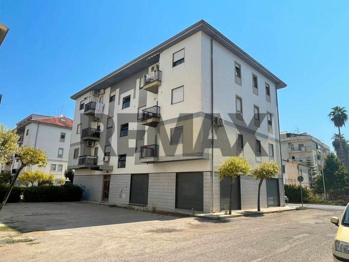 Appartamento con 6 locali in vendita in via carlo alberto dalla chiesa, Corigliano Scalo, CoriglianoRossano