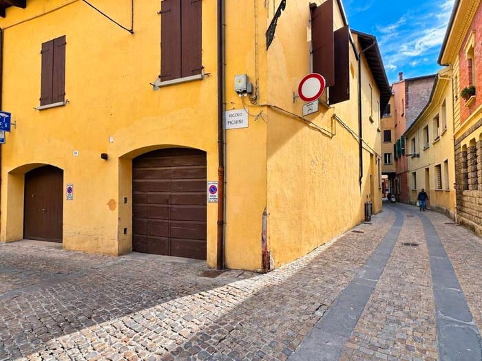Casa con 6 locali in vendita in Centro Storico, Imola