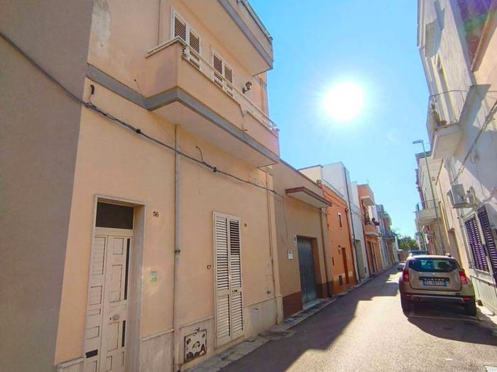 Appartamento trilocale in vendita in Via Palombaro, Novoli