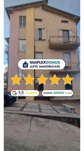 Appartamento con 5 locali in vendita in Borgo XX Settembre, Centro, Montappone