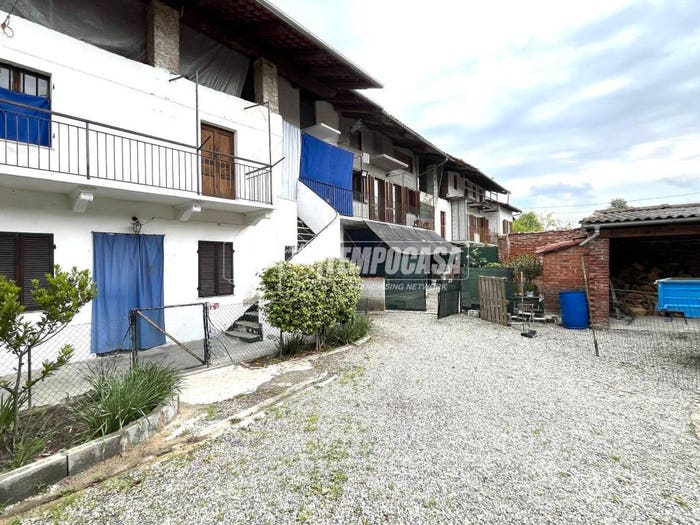 Casa con 6 locali in vendita in Via Dora Baltea, Tina, Vestignè