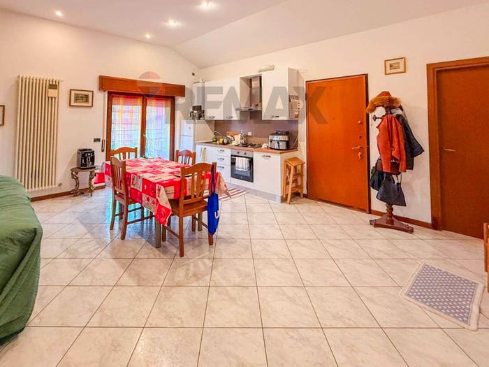 Casa trilocale in vendita in Sabbio Guzzanica, Dalmine