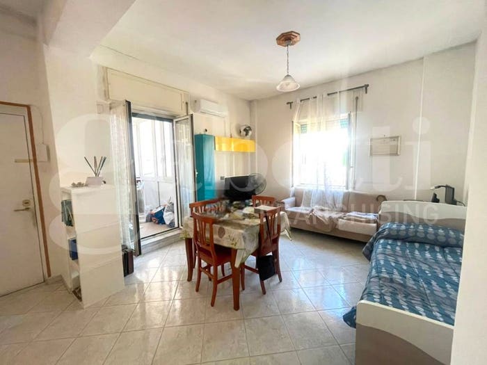 Appartamento bilocale in vendita in via carlo de marco, San Carlo All'Arena, Napoli