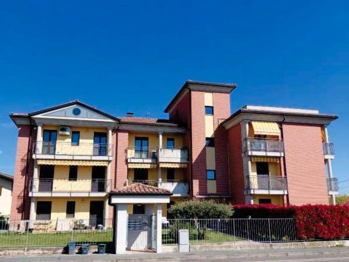 Appartamento quadrilocale in vendita in via Berra C a Venegono Inferiore VA, Venegono Inferiore