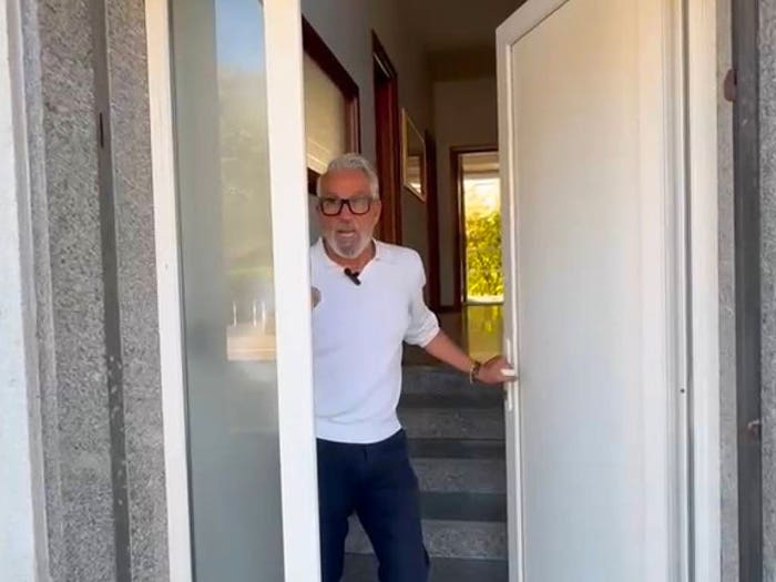 Appartamento con 6 locali in vendita in Via Novello Bianchi, Villadossola
