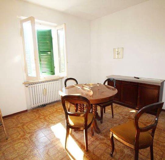 Appartamento quadrilocale in vendita in Via John Fitzgerald Kennedy, Centro, Fermignano