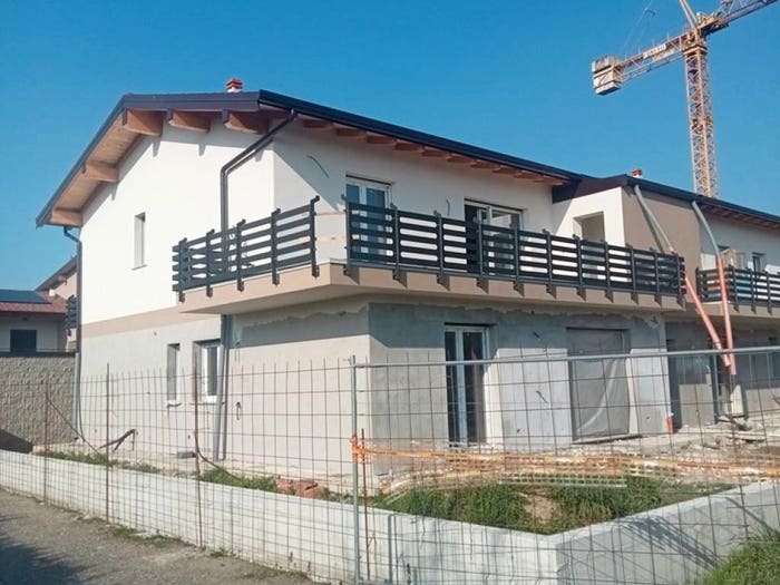 Appartamento trilocale in vendita in Viale Giuseppe Mazzini, Trivolzio