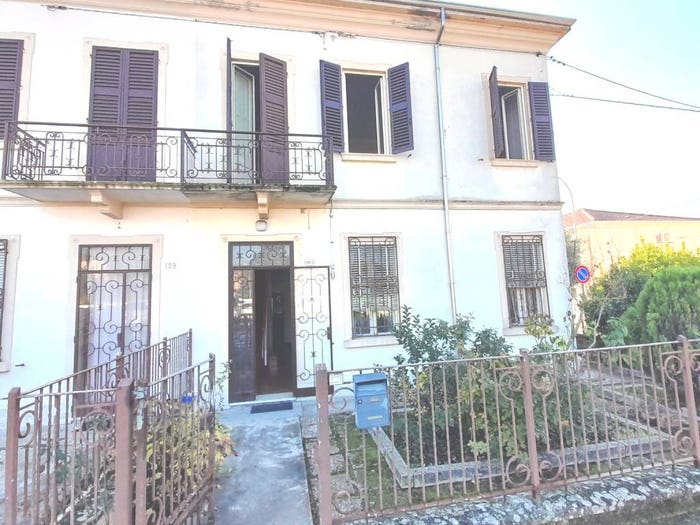 Casa con 5 locali in vendita in Via Maggio, Centro, Copparo