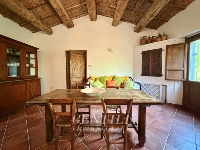 Casa trilocale in vendita in Luogosanto