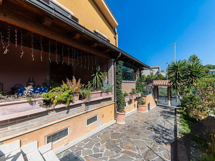 Casa con 5 locali in vendita in Via Domenico Cicinelli, Frascati