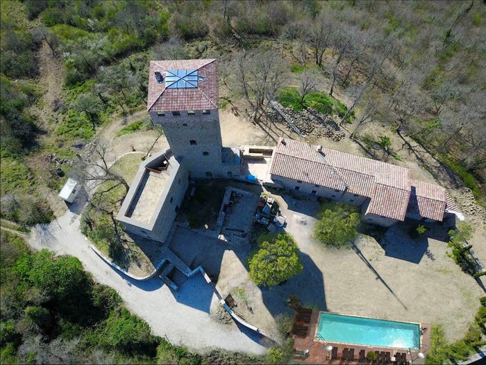 Casa con 6 locali in vendita in Passignano sul Trasimeno
