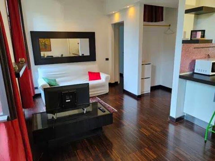 Appartamento bilocale in vendita in Via Giorgio Giulini, Borghi, Como