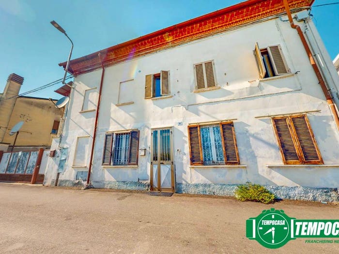 Appartamento trilocale in vendita in Strada Paceto, Centro, Mede