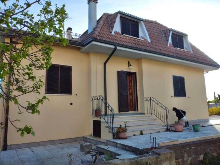 Casa con 6 locali in vendita in Castiglione d'Orcia