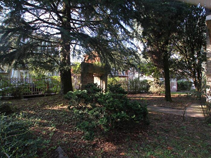 Casa con 6 locali in vendita in Vercurago