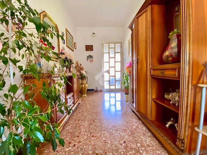 Appartamento quadrilocale in vendita in Via Monte Grappa, Centro, Caerano di San Marco