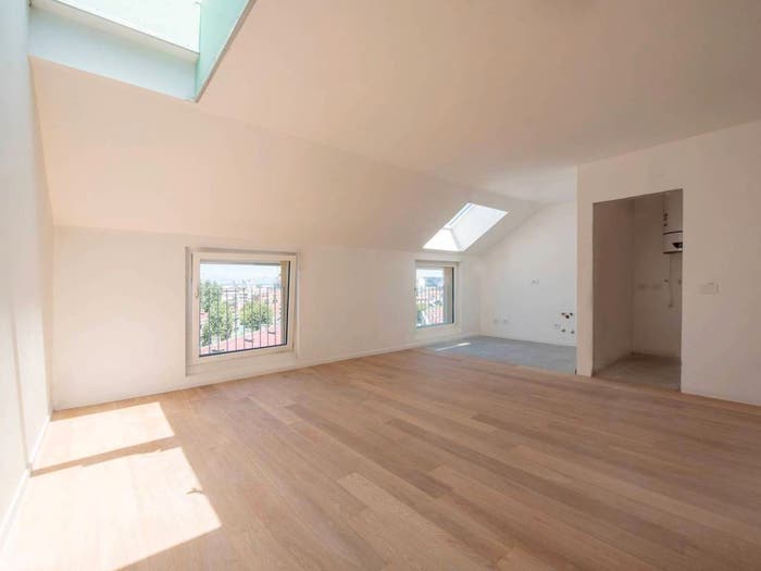 Casa trilocale in vendita in Via Giacomo Antonini, Vigentino Fatima, Milano