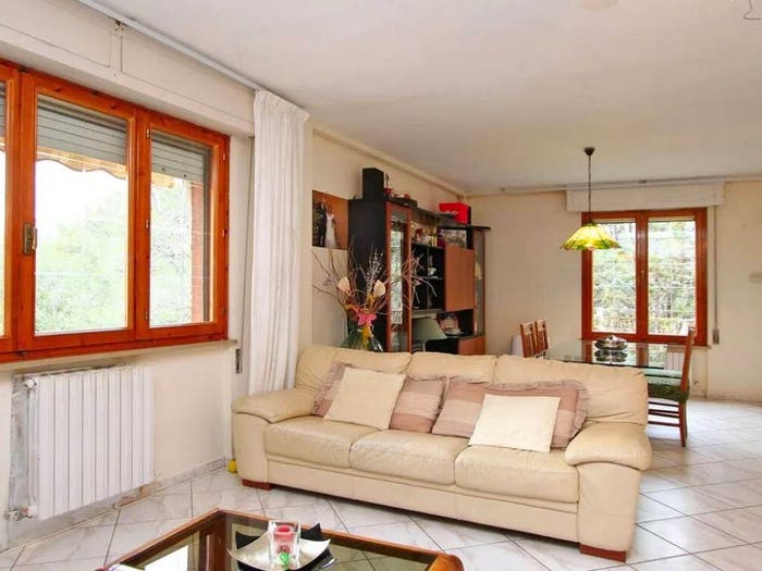 Appartamento con 5 locali in vendita in Via Fratelli Del Conte No Number, Antignano Banditella, Livorno