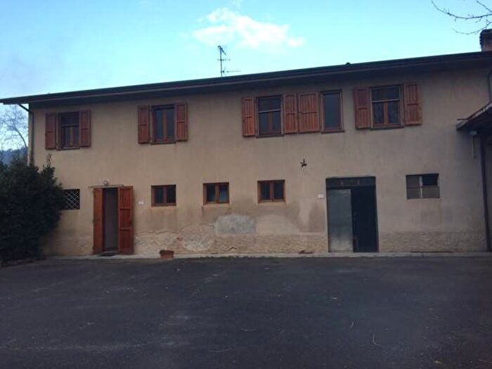Casa con 6 locali in vendita in Piano di Conca, Massarosa