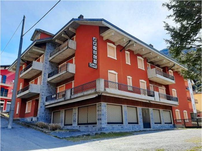 Appartamento bilocale in vendita in Via Settembre, Piazzatorre