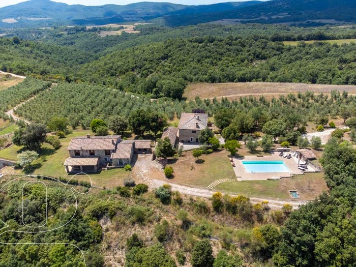 Casa con 6 locali in vendita in ss bis, Orvieto