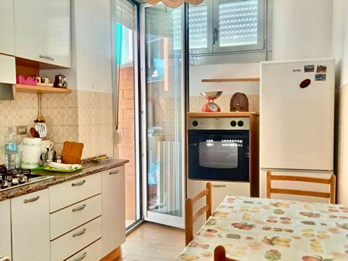 Appartamento con 5 locali in vendita in Le Grazie, Ancona