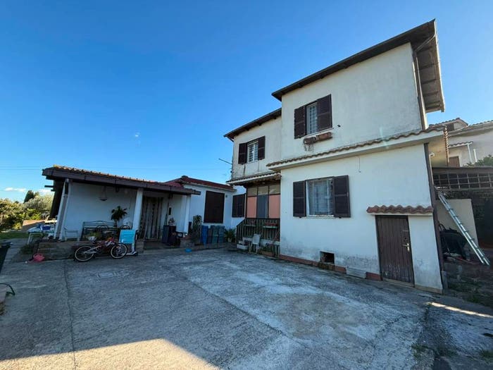 Casa con 5 locali in vendita in Via Brembo, Fossignano, Aprilia