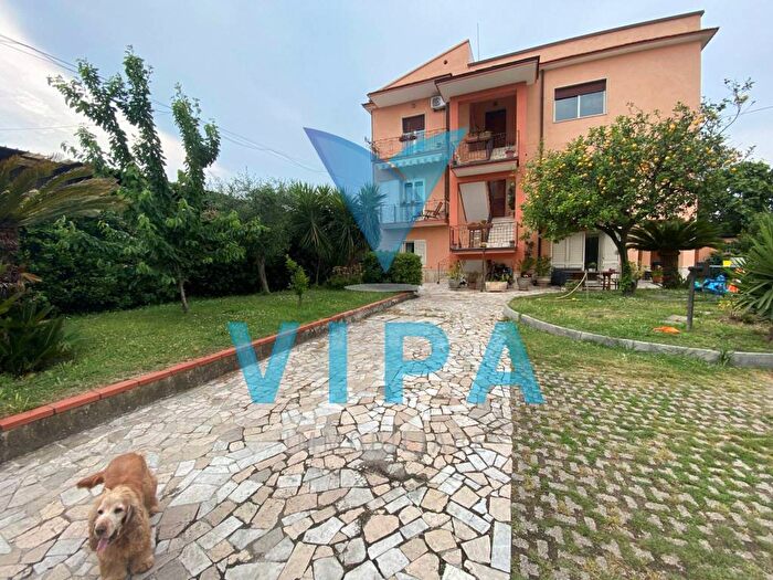 Casa trilocale in vendita in Via Ponteselice, Casagiove