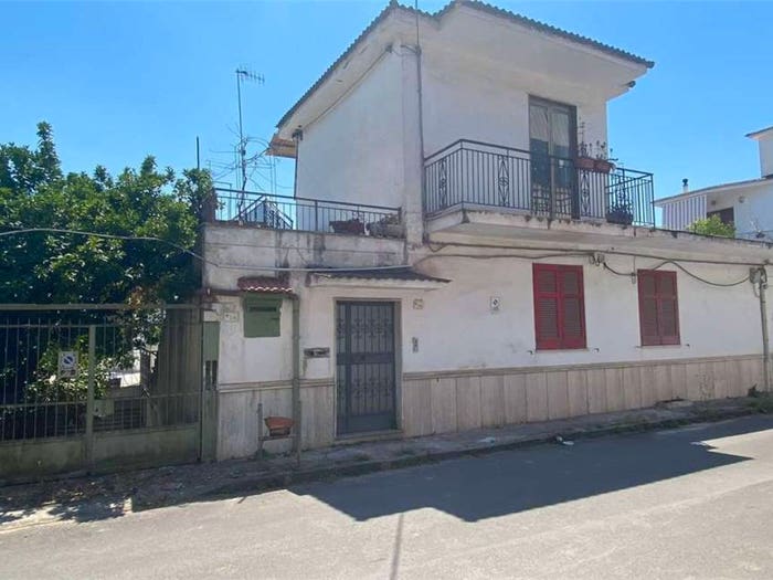 Casa quadrilocale in vendita in via G Matteotti, San Giusto Chiavettieri, Pomigliano d'Arco