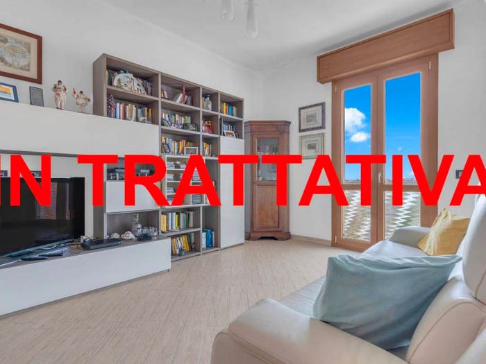 Appartamento trilocale in vendita in Via della Repubblica, Centro, Cesano Boscone