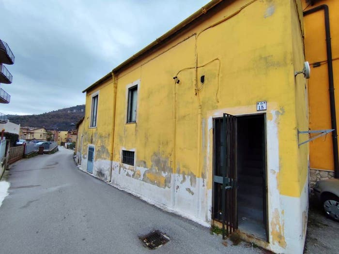 Casa bilocale in vendita in Via Colombia, Centro, Mercato San Severino